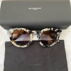 Givenchy sunglasses worn once